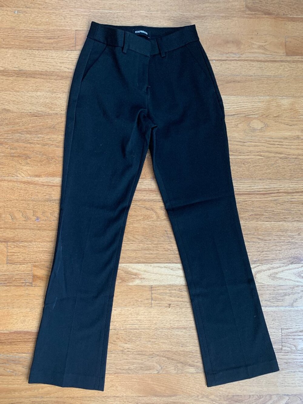 Like New, 00S Black Express Mid-Rise Barely Boot Columnist Pants